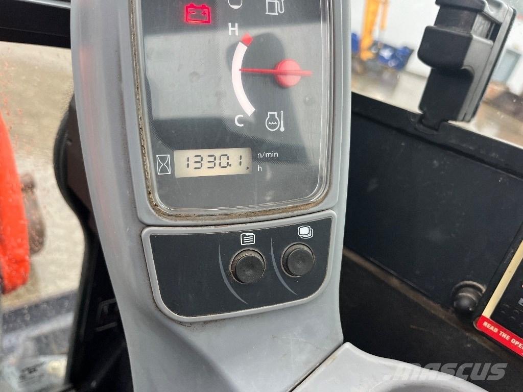 Kubota U 27-4 Mini kotrók < 7t