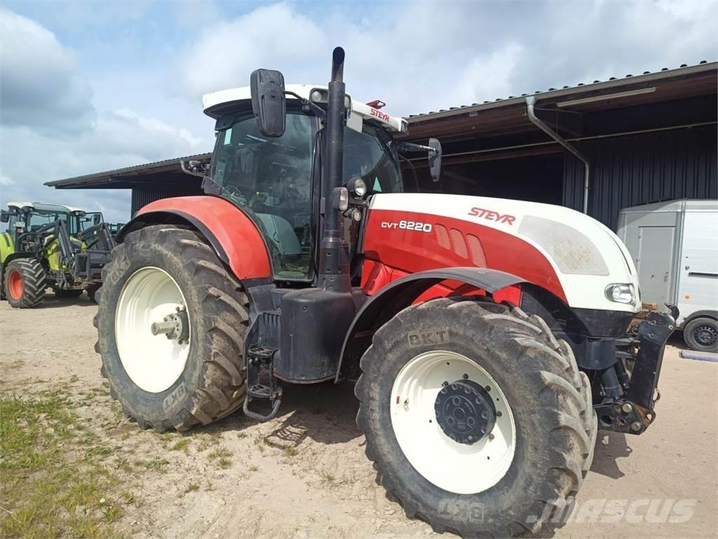 Steyr 6220 CVT Traktorok