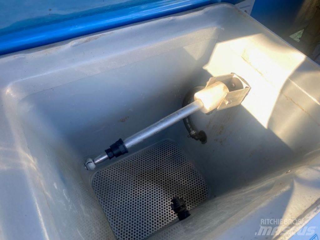Lemken Primus 45 Vontatott trágyaszórók