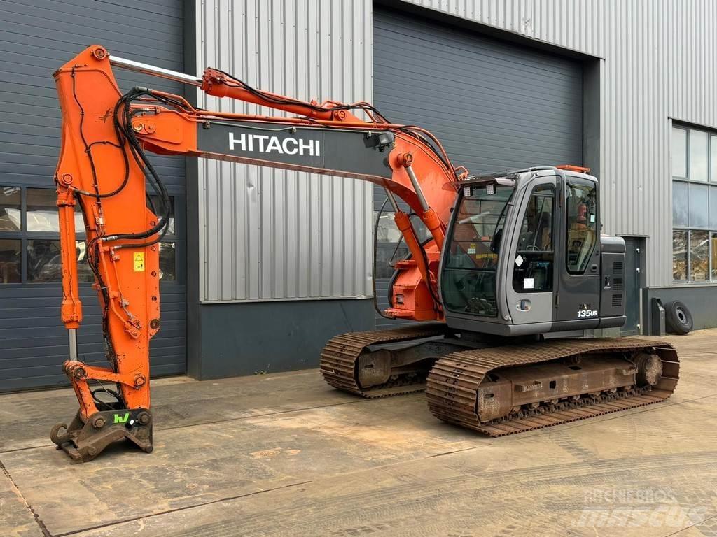 Hitachi ZX135US Lánctalpas kotrók