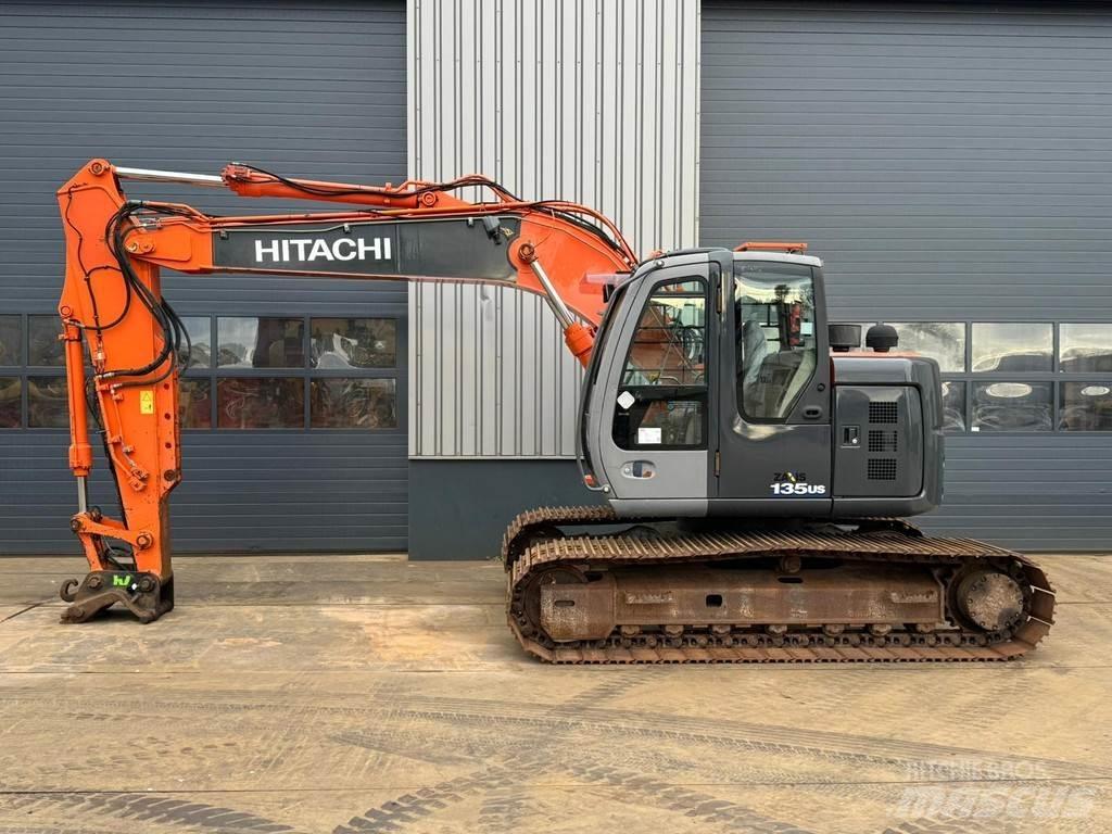 Hitachi ZX135US Lánctalpas kotrók