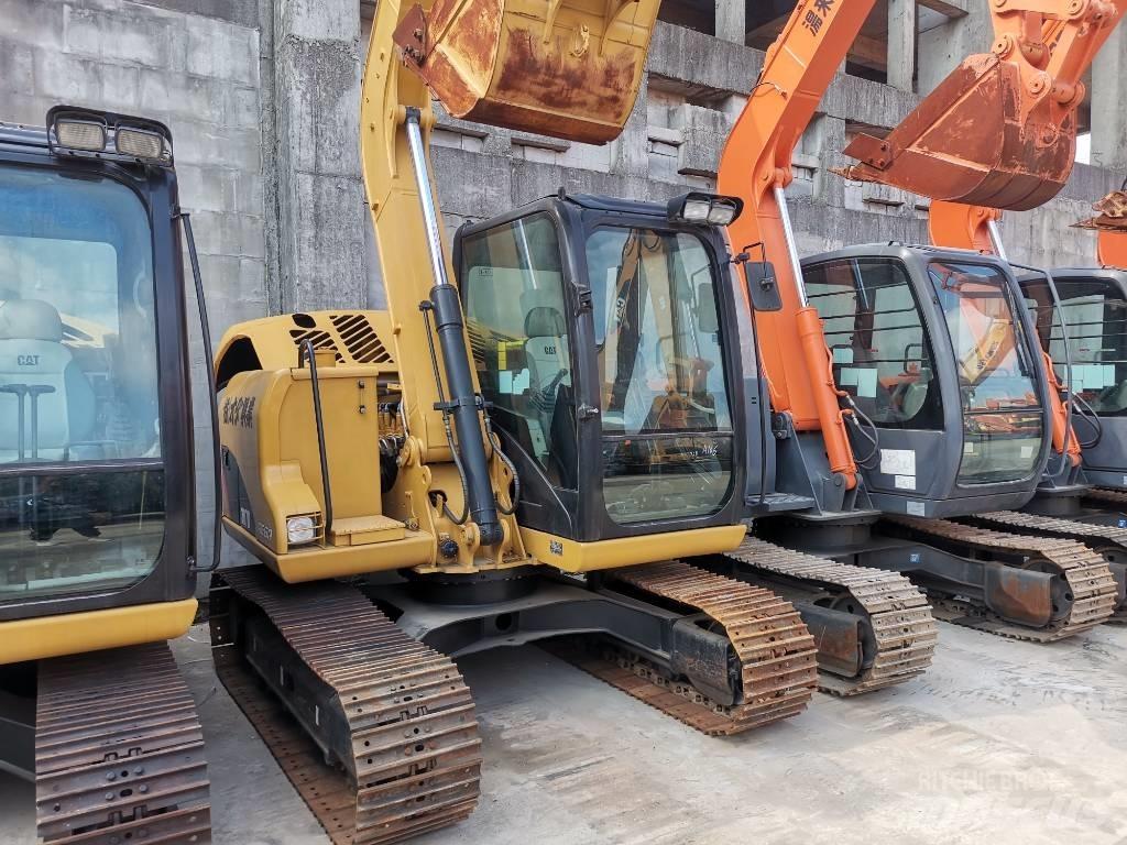 CAT 307 D Mini kotrók < 7t
