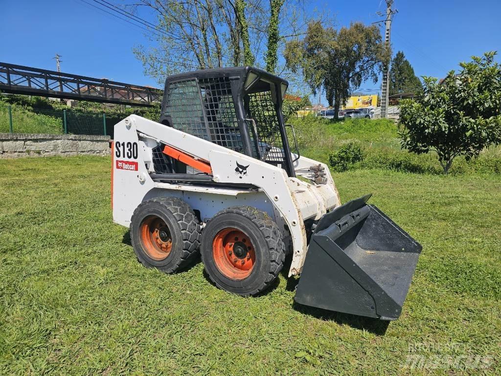 Bobcat S 130 Mini homlokrakodók