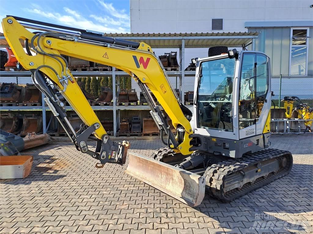 Wacker Neuson EZ50 Lánctalpas kotrók