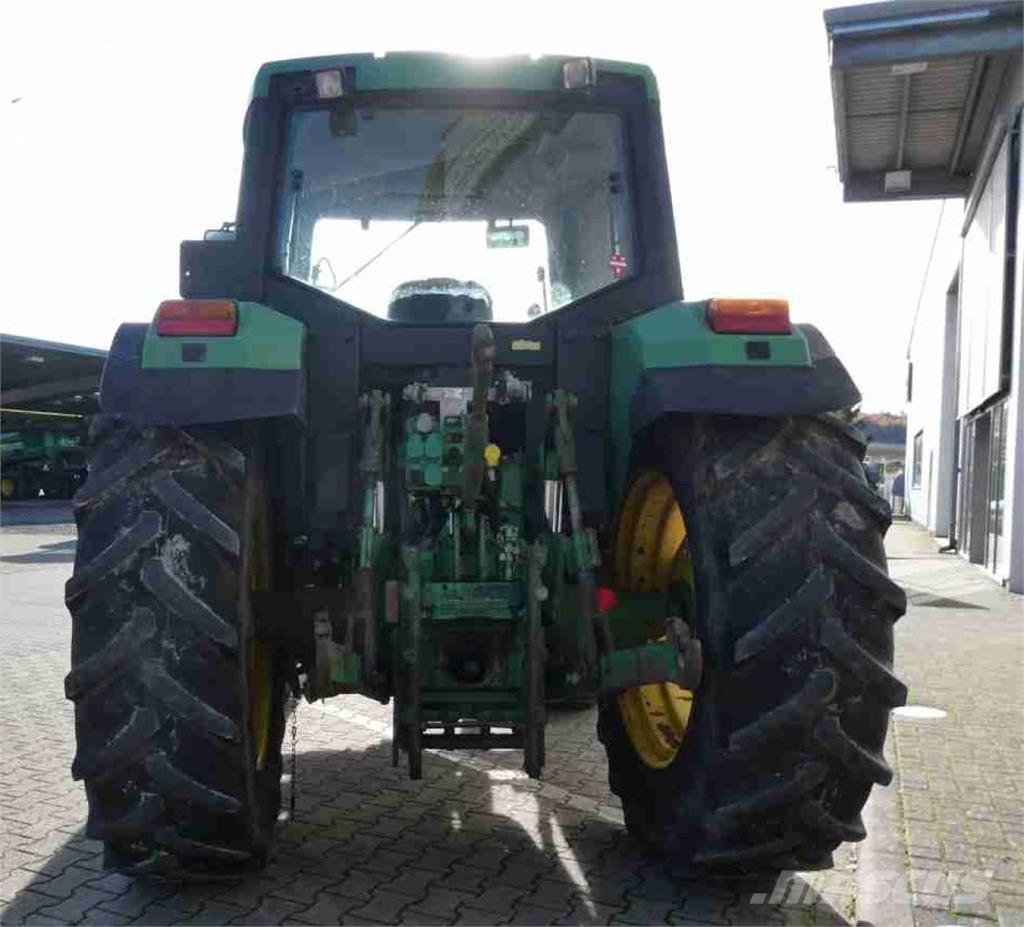 John Deere 6310 Traktorok
