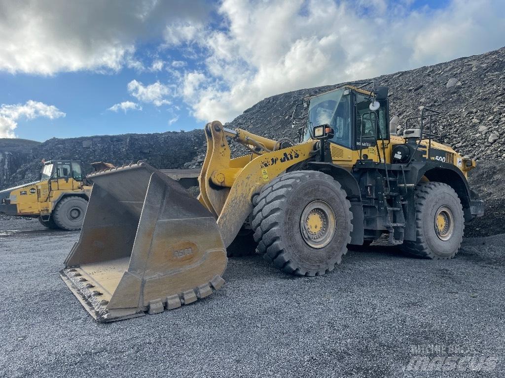 Komatsu WA500 Gumikerekes homlokrakodók