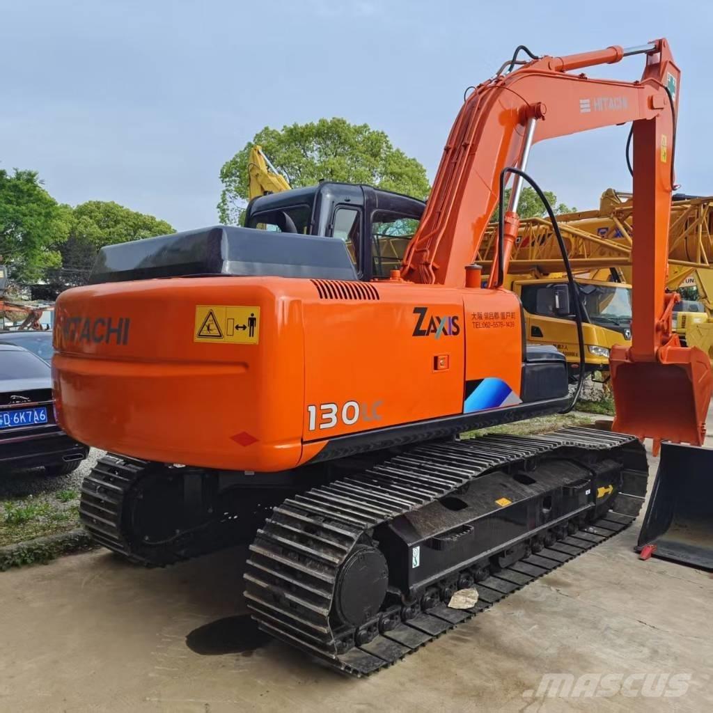Hitachi ZX 130 Lánctalpas kotrók