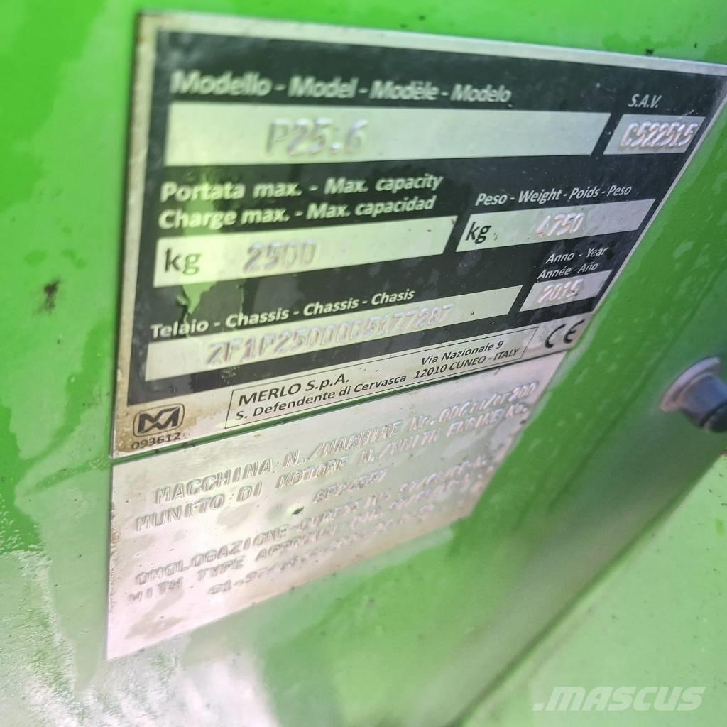 Merlo P25.6 Teleszkópos rakodók