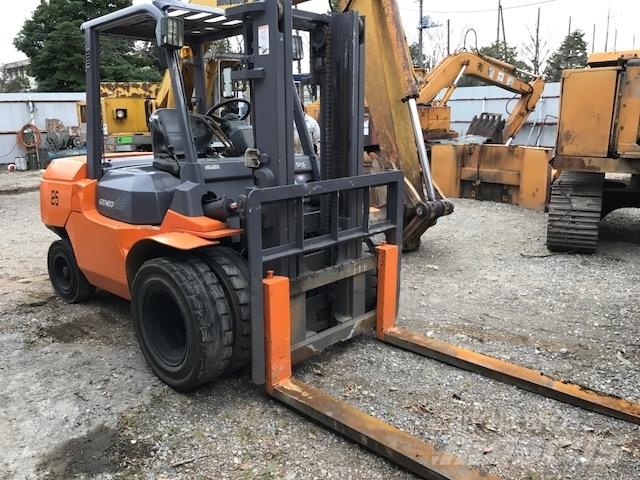 Toyota 7 FD 40 Dízel targoncák