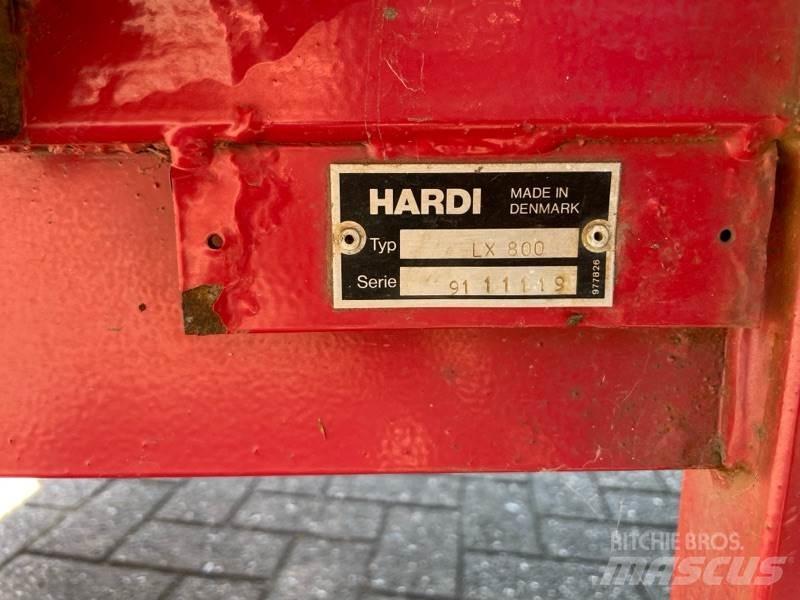 Hardi LX 800 Vontatott trágyaszórók