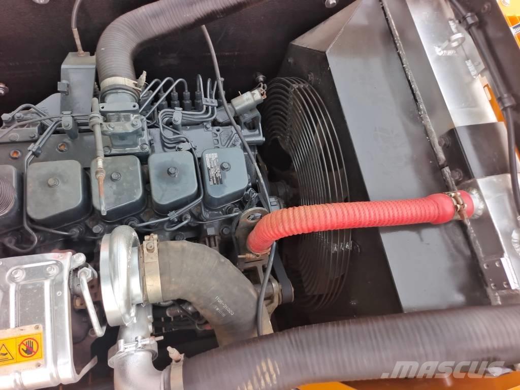 Hyundai 220 LC -9S Lánctalpas kotrók