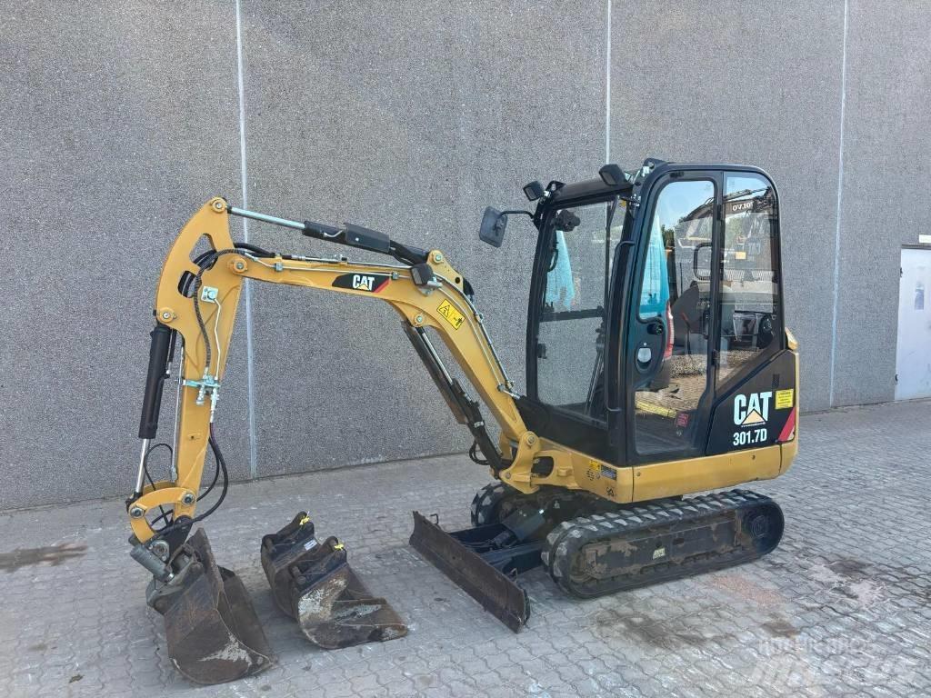 CAT 301.7 D Mini kotrók < 7t