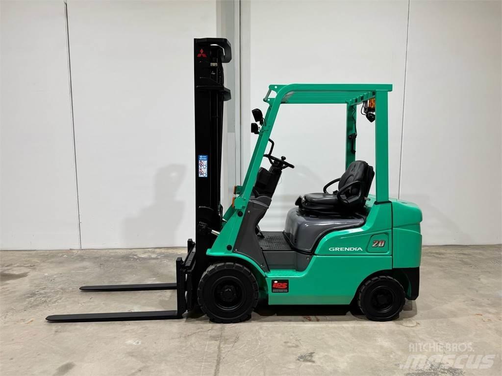 Mitsubishi FD20NT Dízel targoncák