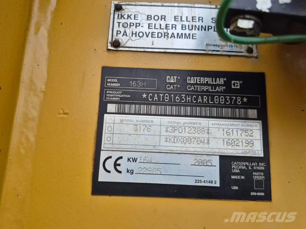 CAT 163 H Gréderek