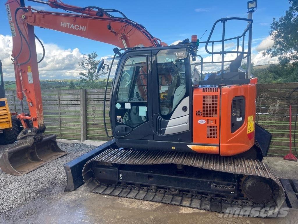 Hitachi ZX 135 US-6 Lánctalpas kotrók