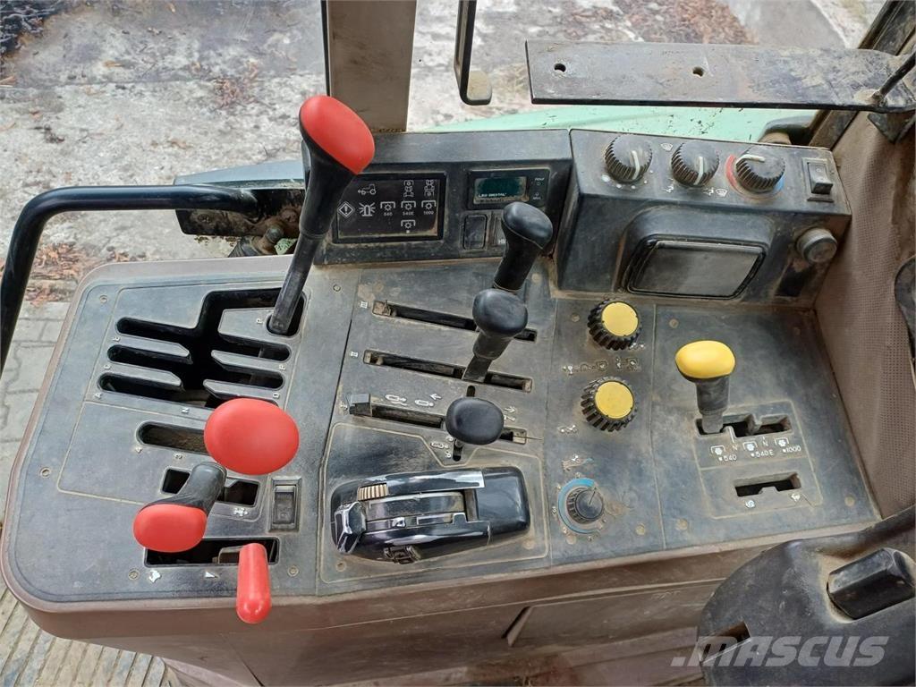 John Deere 6300 Traktorok