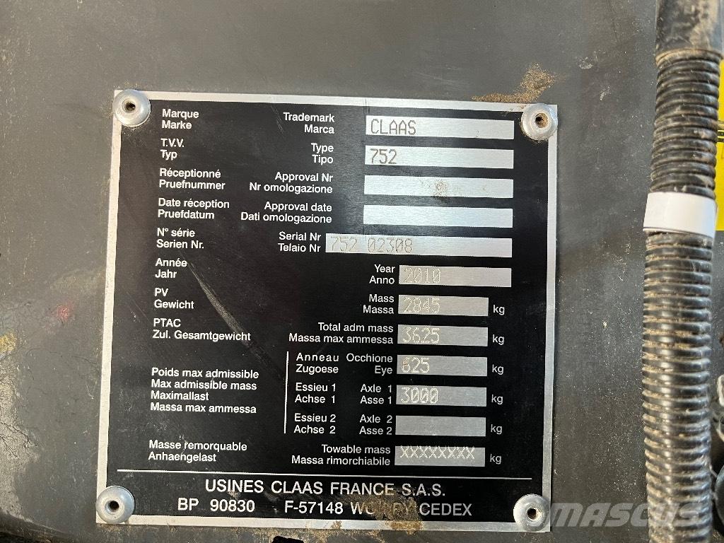 CLAAS Variant 380 Körbálázók