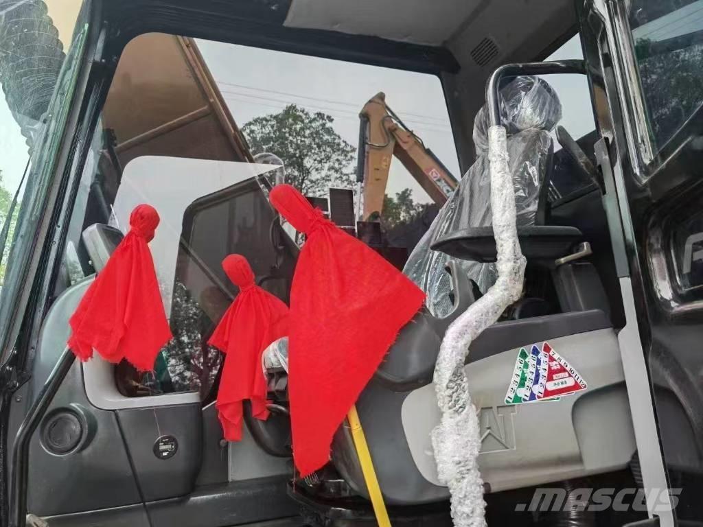 CAT 313GC Lánctalpas kotrók