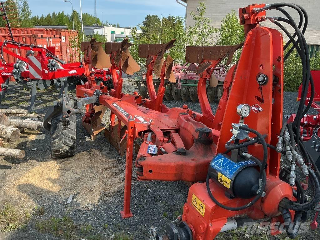 Kuhn Vari-Master 123 Váltvaforgató ekék