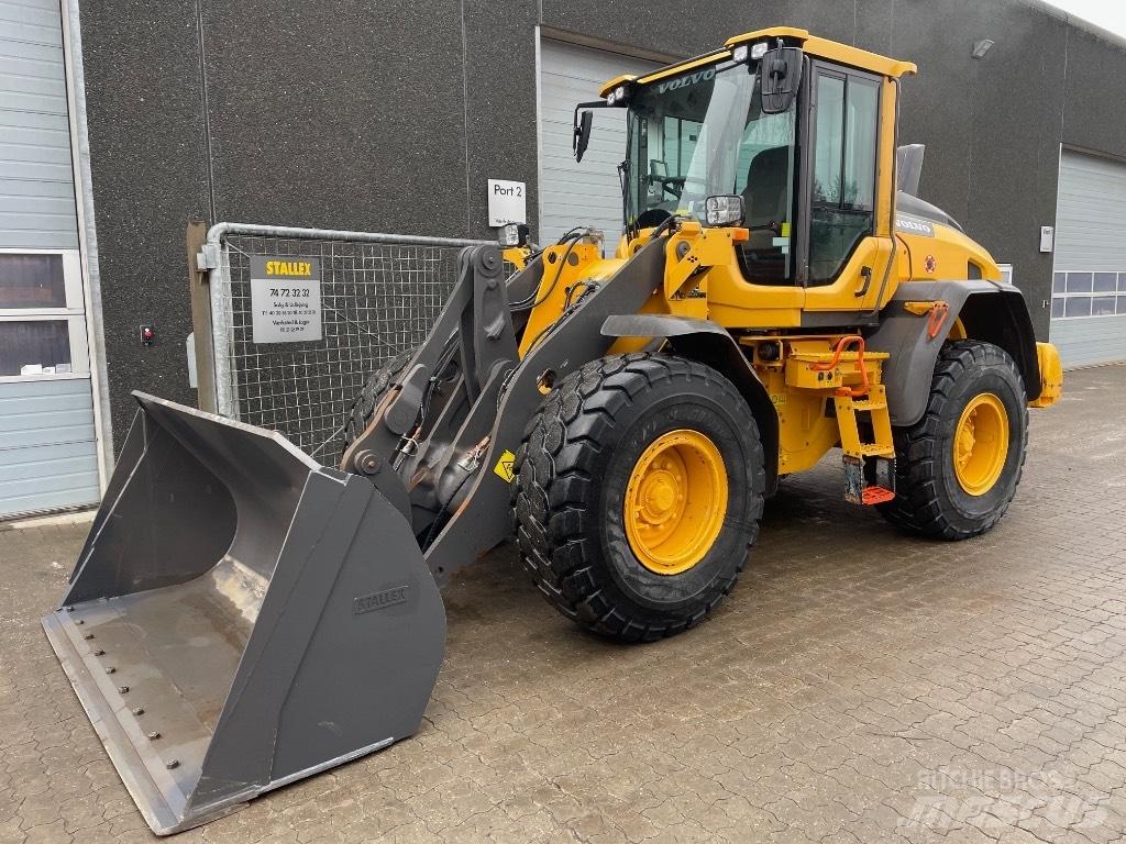 Volvo L60H Gumikerekes homlokrakodók