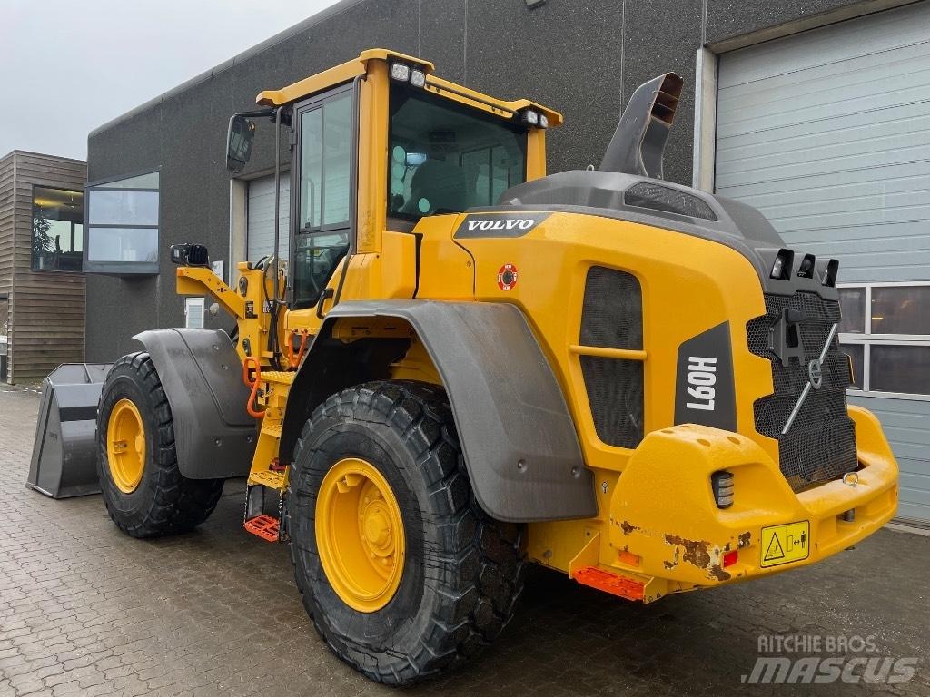 Volvo L60H Gumikerekes homlokrakodók