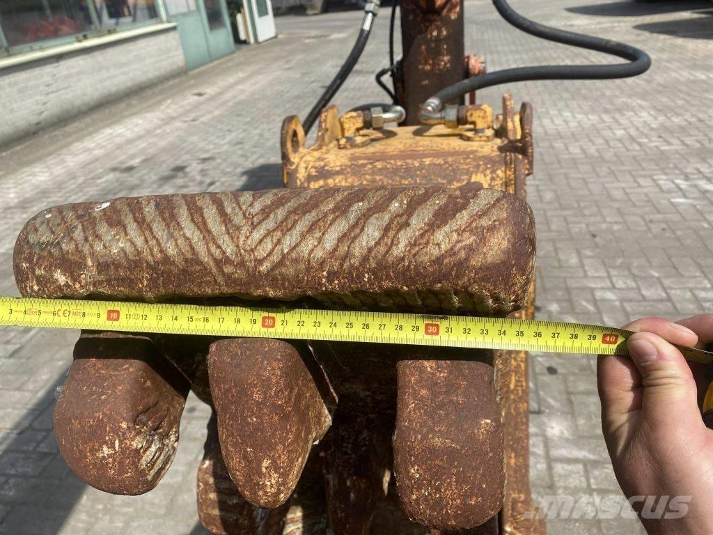 Okada CW 30/40 Építőipari Törőgépek