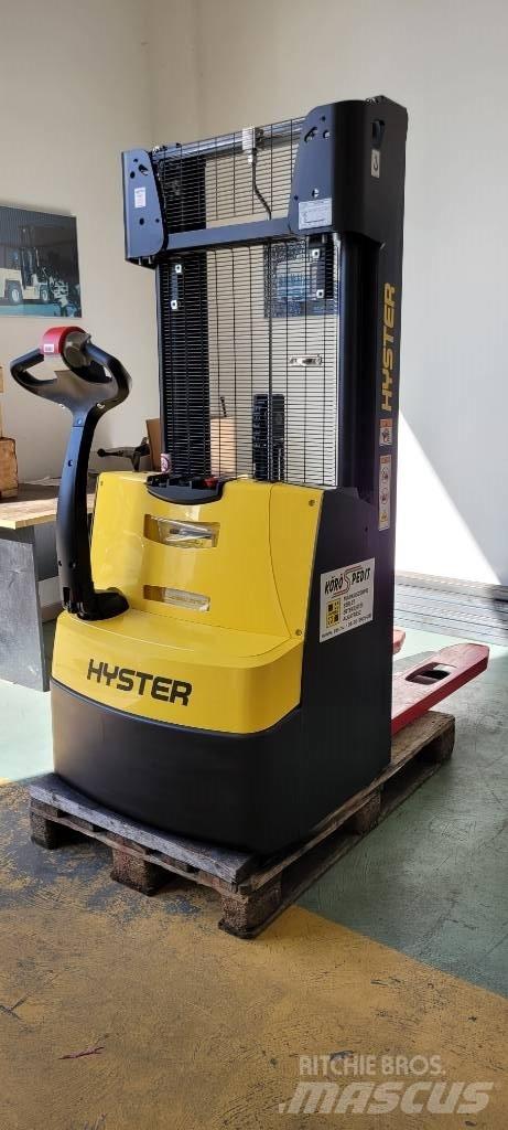 Hyster S 1.0 Gyalogkíséretű targonca
