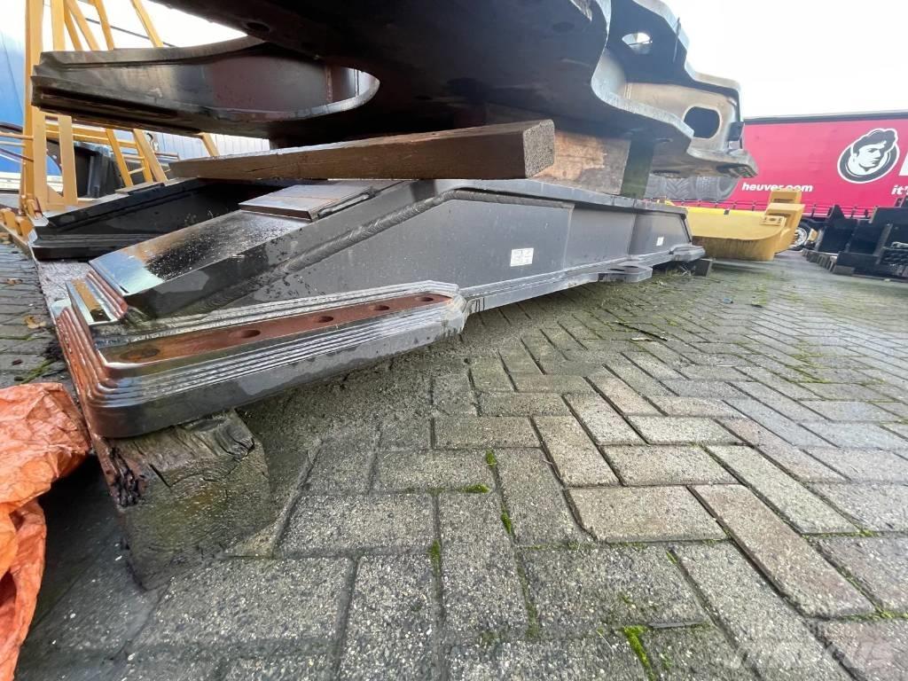 CAT 352 F Alváz és felfüggesztés