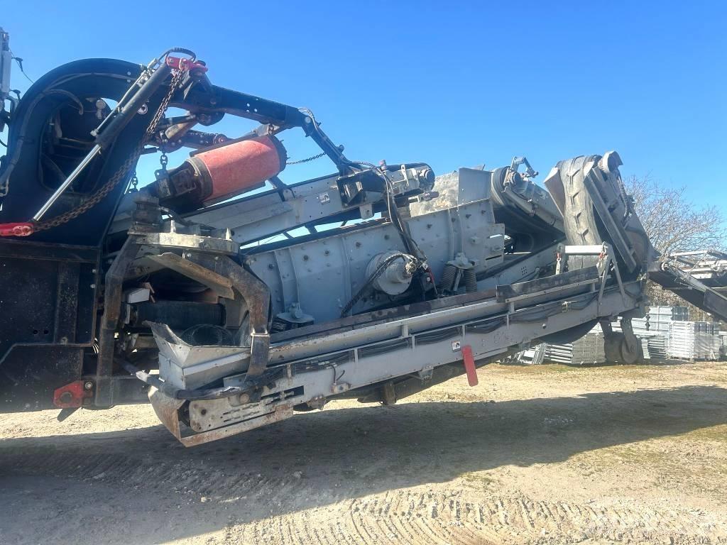 GIPO R100 FDR GIGA Mobil törőgépek