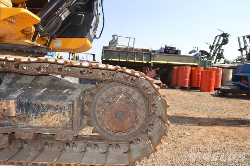 JCB JS205 Mini kotrók < 7t
