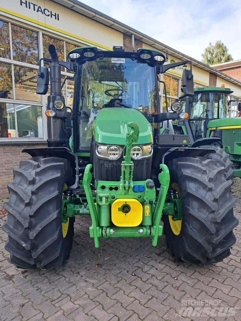 John Deere 6120M Traktorok