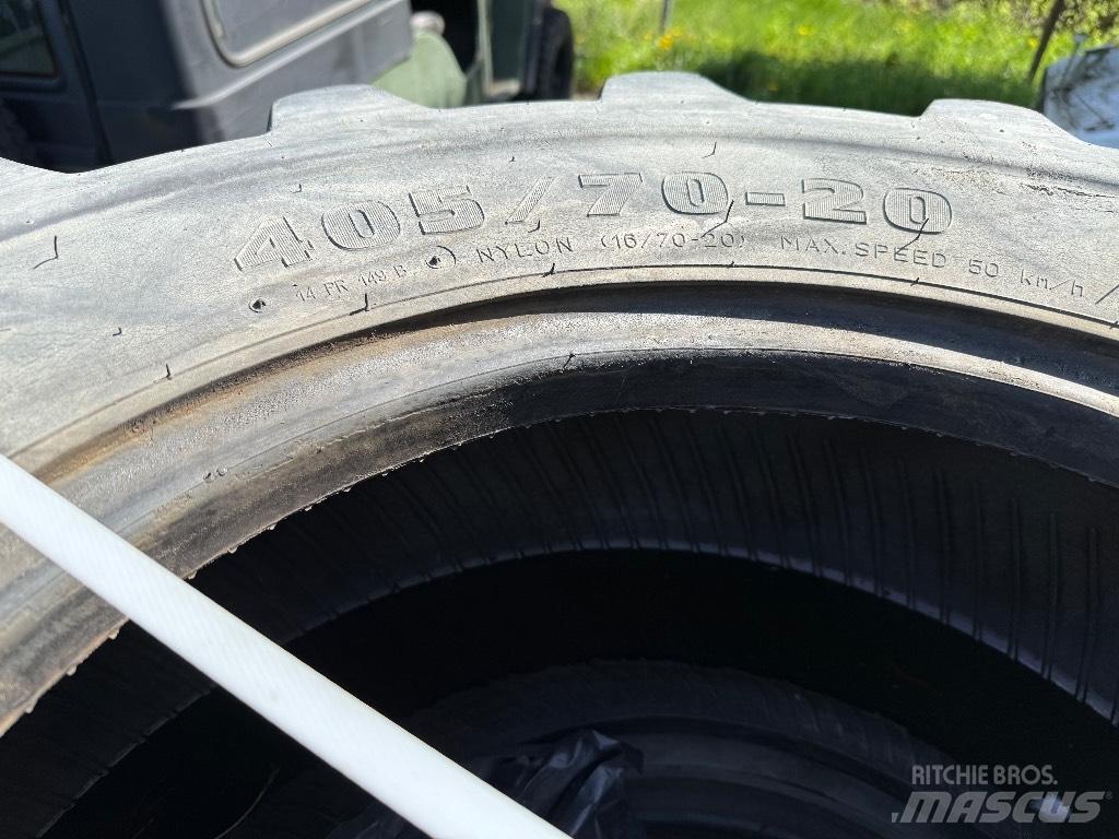 Mitas 405/70-20 Gumiabroncsok, kerekek és felnik