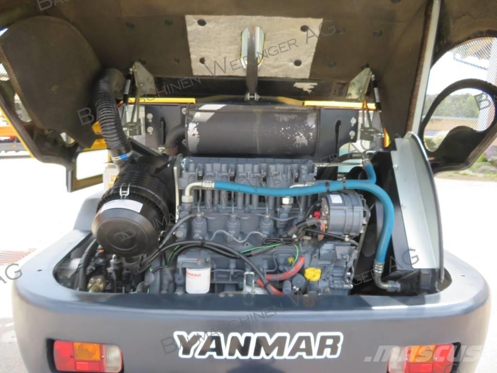 Yanmar V 65 Gumikerekes homlokrakodók