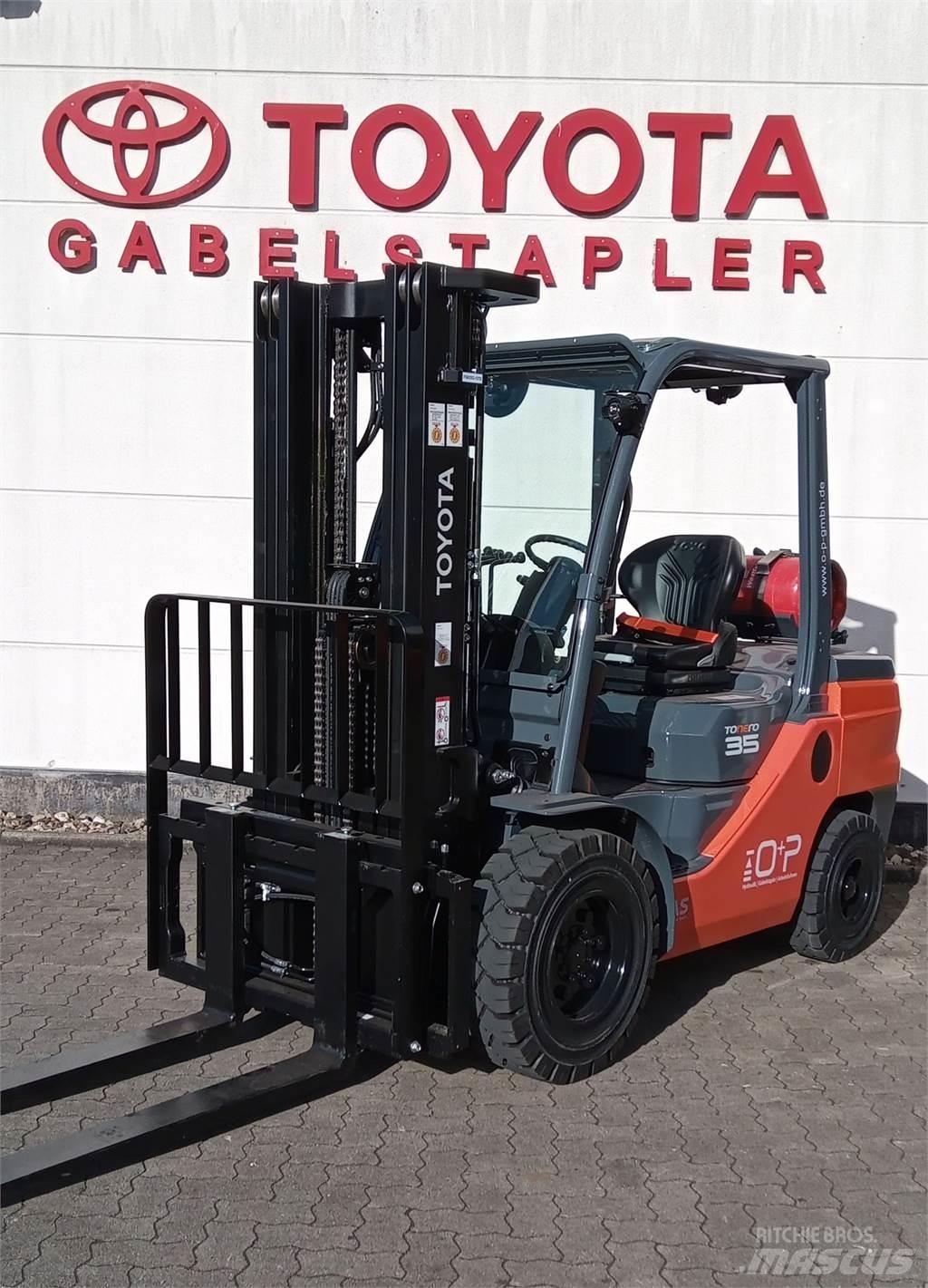 Toyota 02-8FGJF35 Gázüzemű targoncák