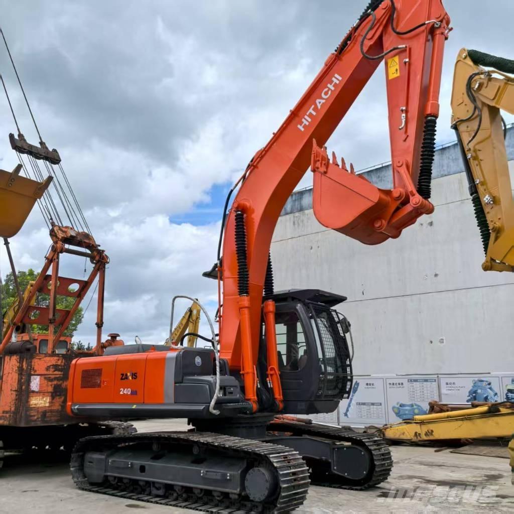 Hitachi ZX 240 HG Lánctalpas kotrók
