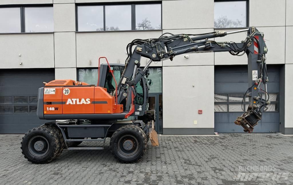 Atlas 140 W Gumikerekes kotrók