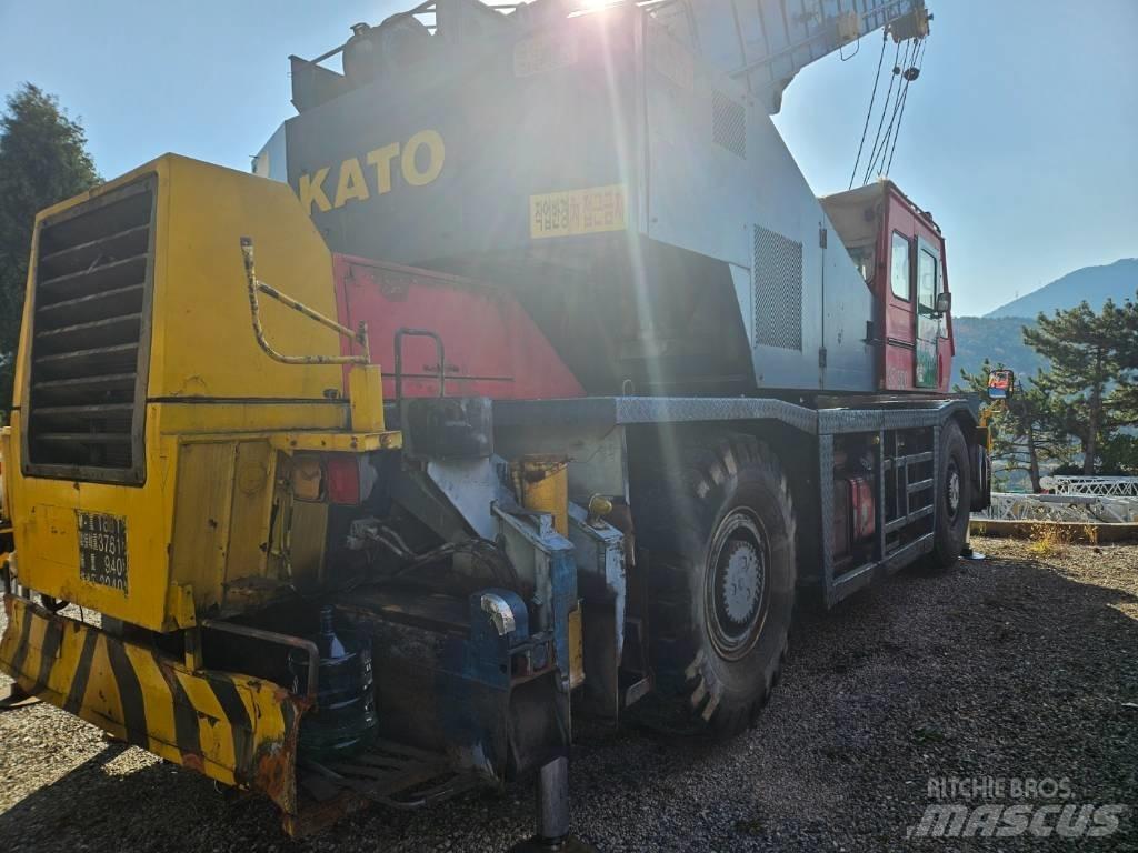 Kato SS 500 Mobil daruk