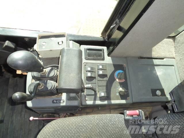 CAT 938 G II Gumikerekes homlokrakodók