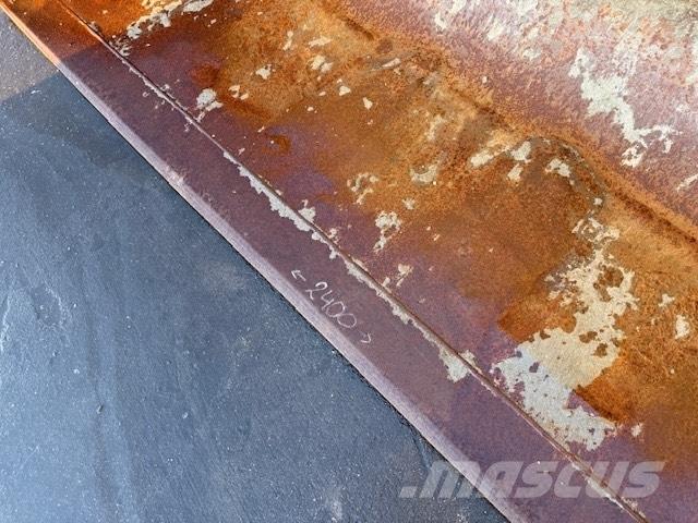 Manitou USED BUCKET Kanalak