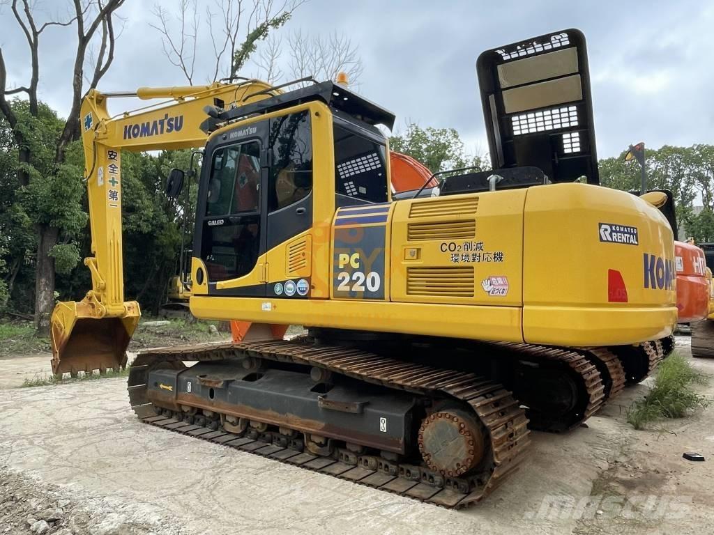 Komatsu PC 220-8 Lánctalpas kotrók