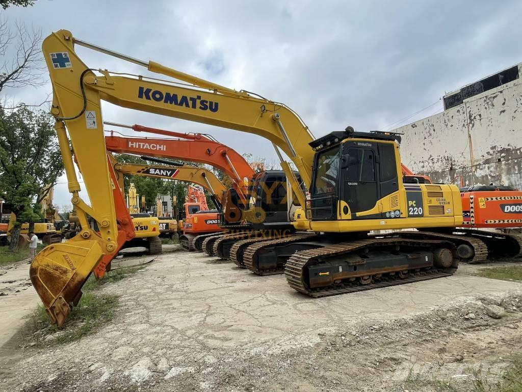 Komatsu PC 220-8 Lánctalpas kotrók