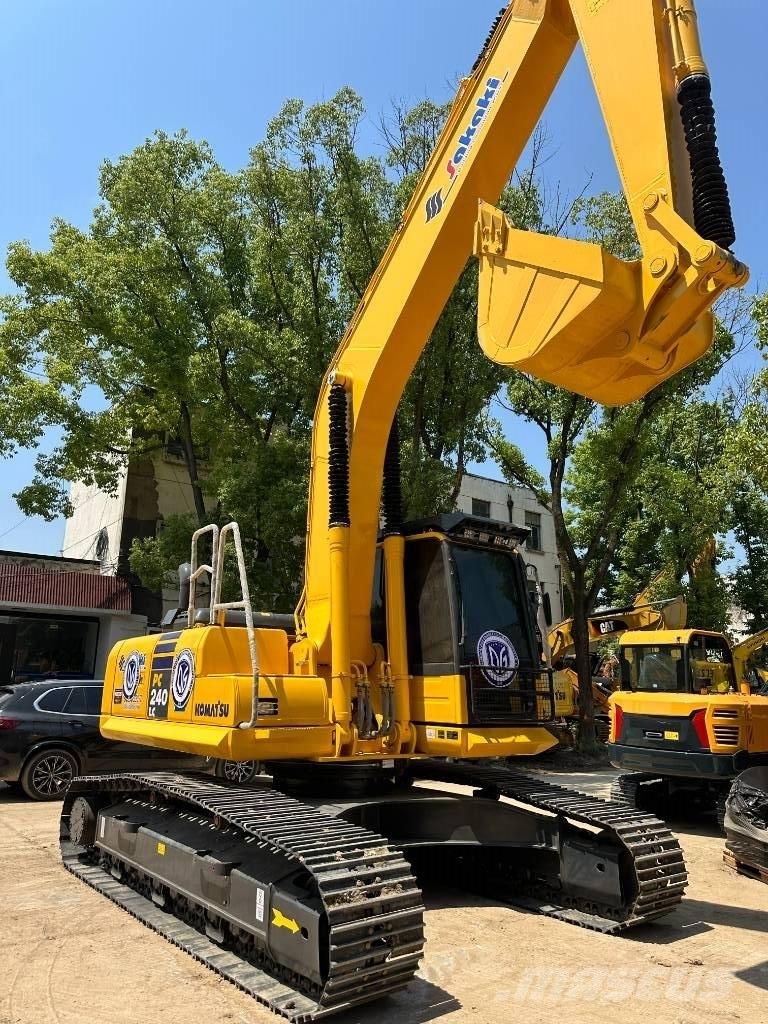 Komatsu PC 240 Lánctalpas kotrók