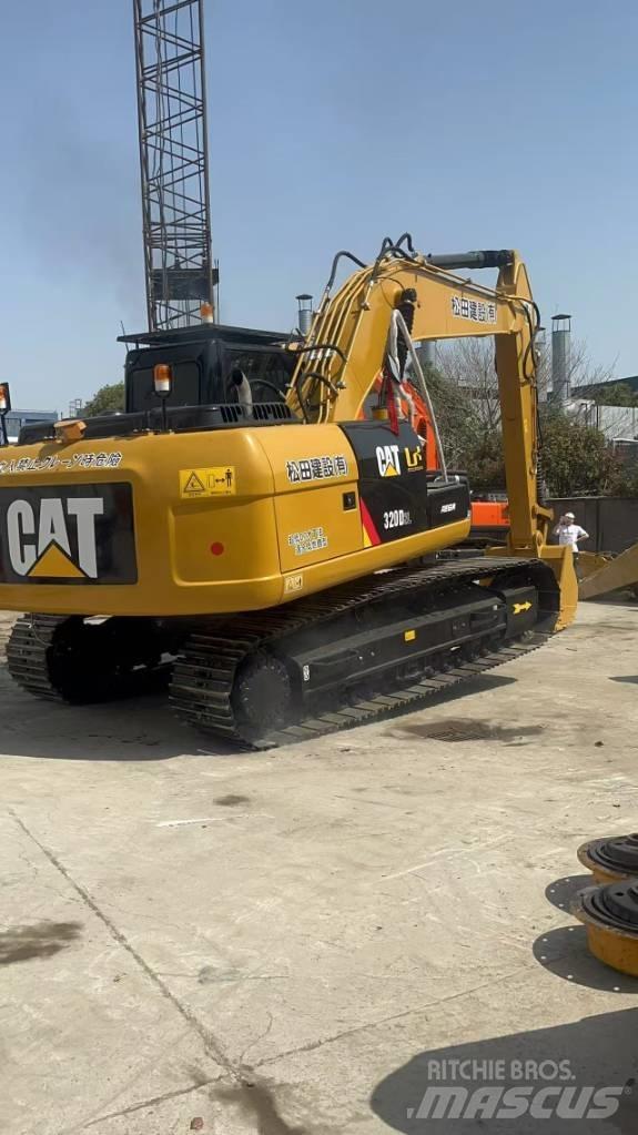 CAT 320 D L Lánctalpas kotrók