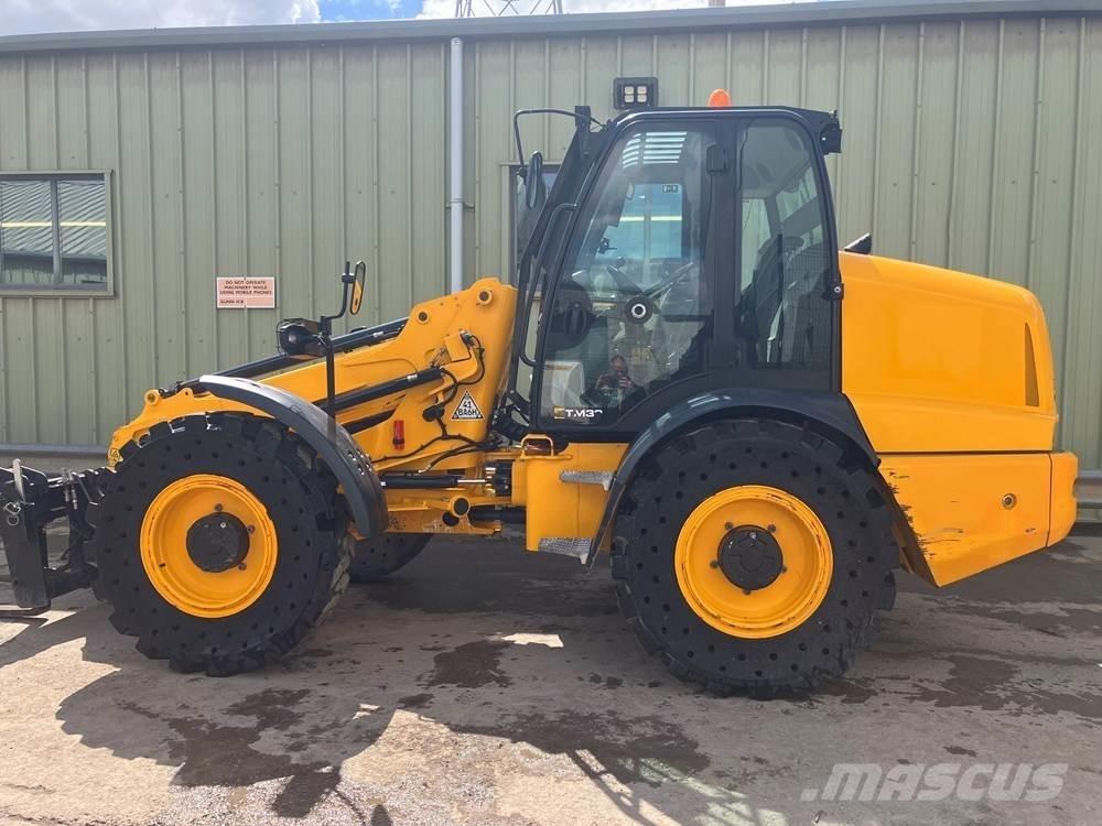 JCB TM320 Mini homlokrakodók