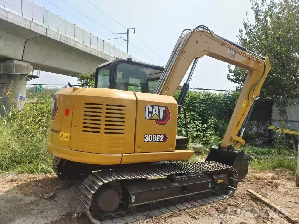 CAT 308 E 2 Lánctalpas kotrók