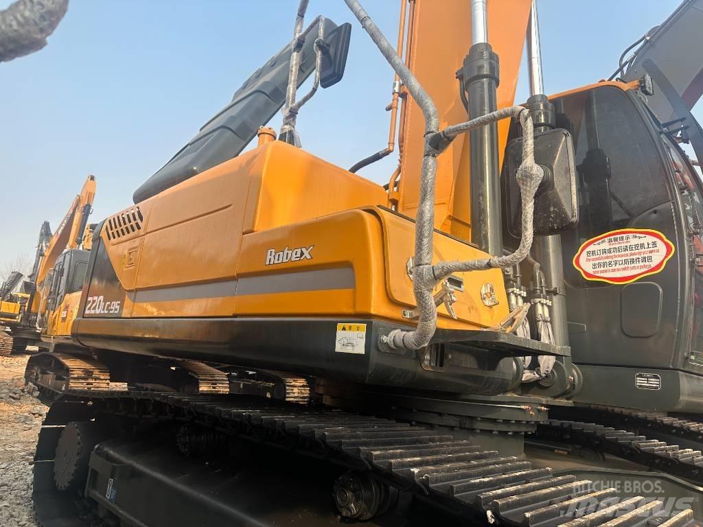 Hyundai R220LC-9S Lánctalpas kotrók