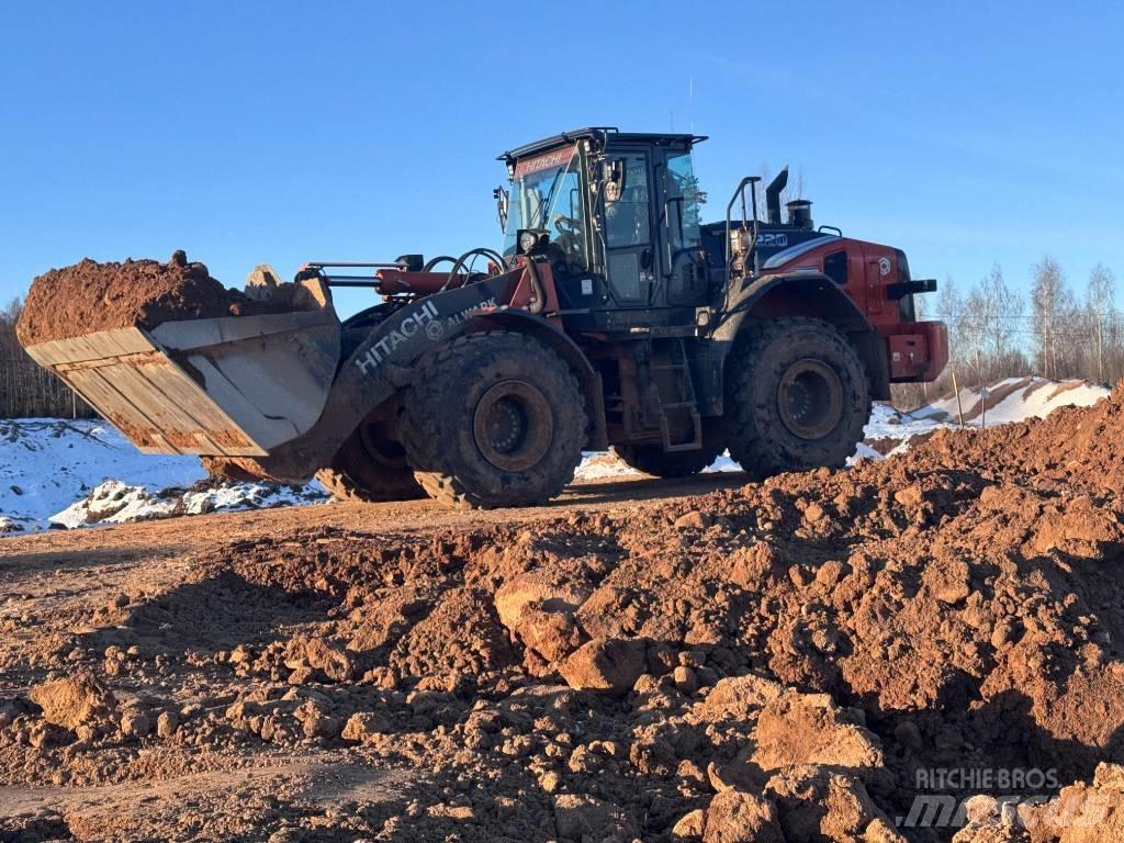 Hitachi ZW 310-7 Gumikerekes homlokrakodók