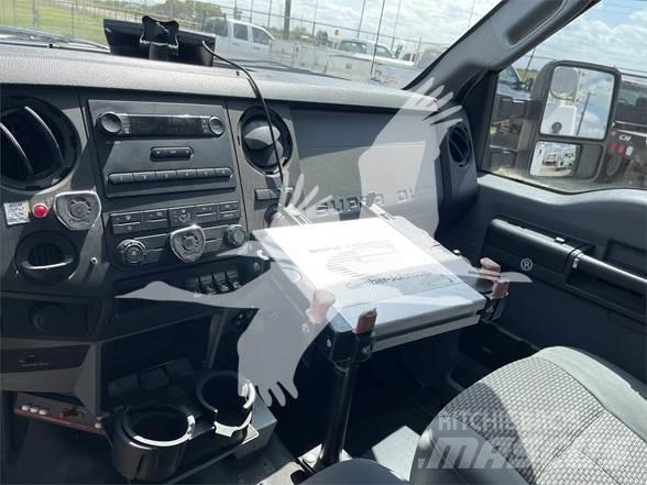 Altec AT235 Teherautóra szerelt emelők és állványok