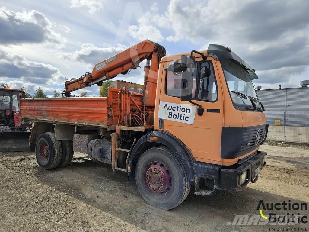 Mercedes-Benz 1722 Billenő teherautók