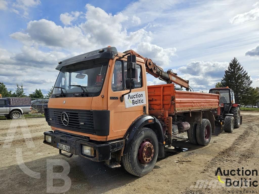 Mercedes-Benz 1722 Billenő teherautók